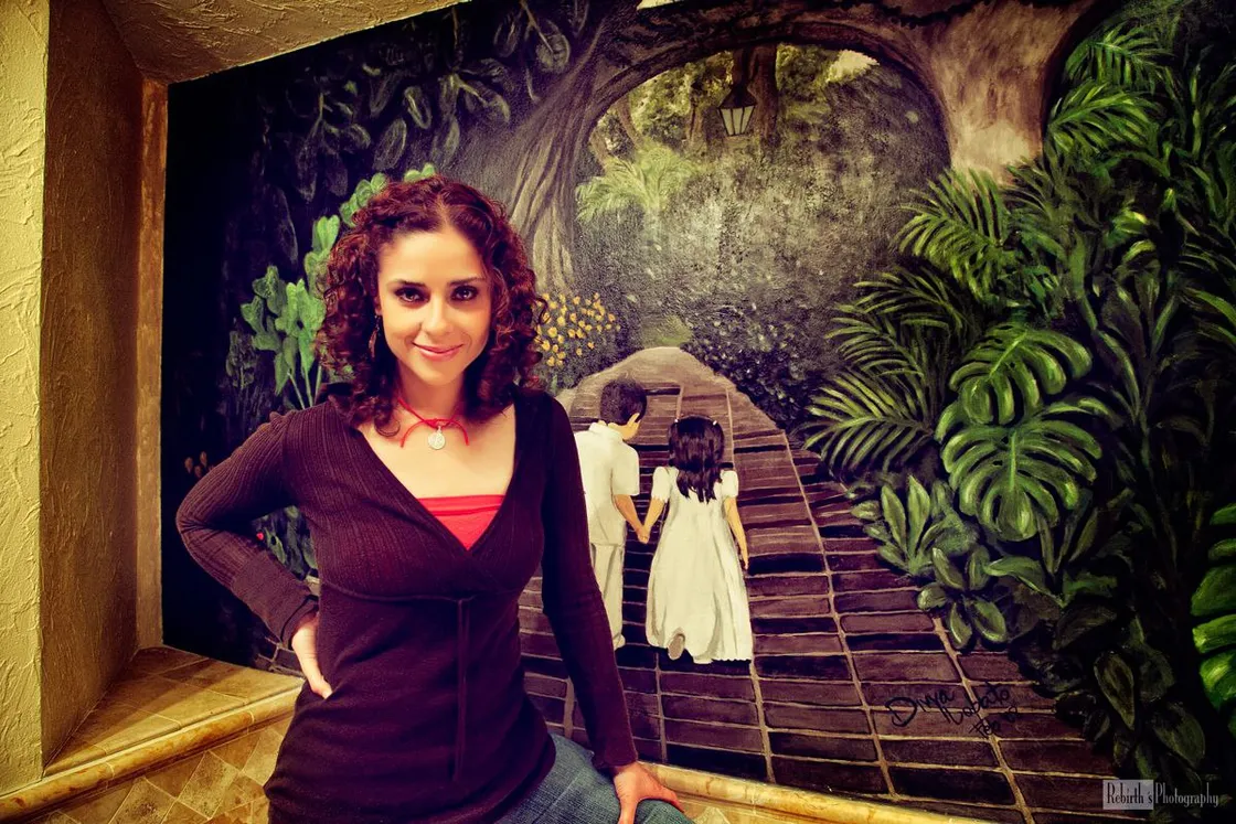 cover for Mural de pareja de niños